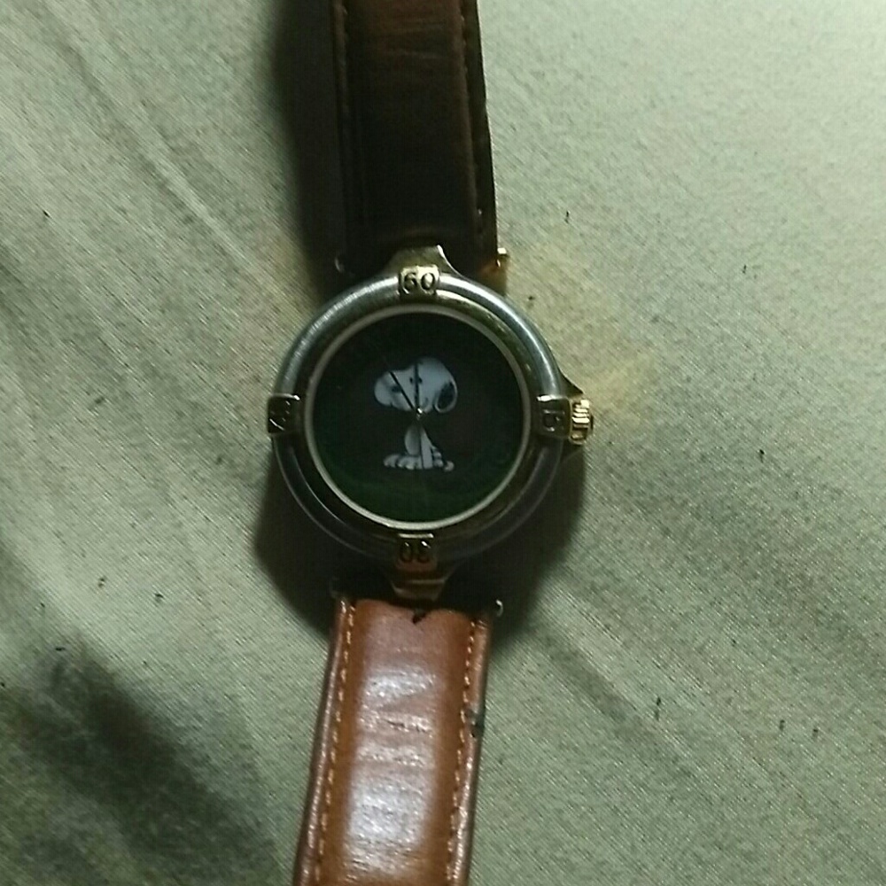 Armitron Quartz Snoopy Watch
